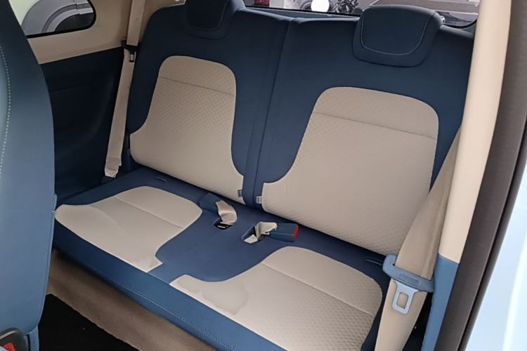 Used Dongfeng Fengon MINIEV 2022 Candy Edition Half-Sugar Left Rear Seat