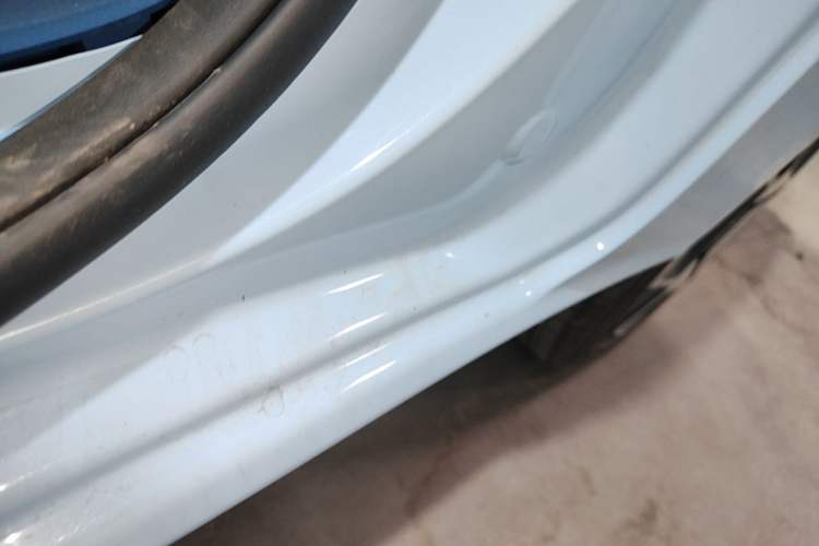 Used Dongfeng Fengon MINIEV 2022 Candy-Style Lollipop Left Side Sill