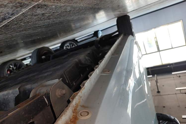 Used Dongfeng Fengon MINIEV 2022 Shishi Style Luxury Version Left Side Sill