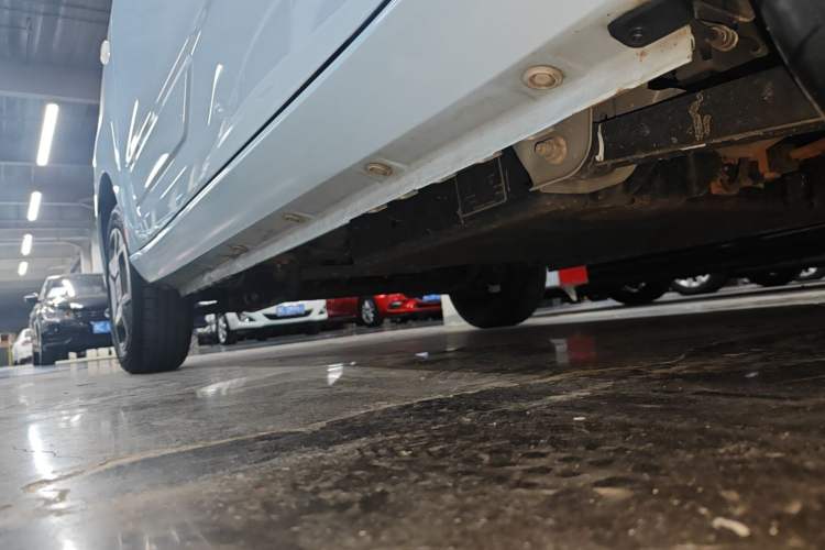 Used Dongfeng Fengon MINIEV 2022 Candy Edition Lightly Sweeted Left Side Sill