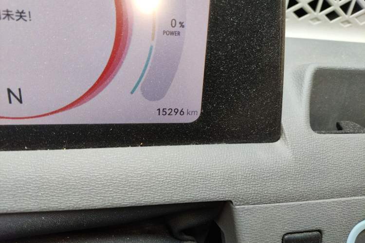 Used Dongfeng Fengon MINIEV 2022 Candy Edition Lightly Sweeted Odometer Close Up