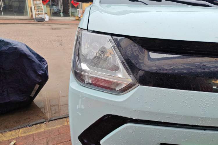 Used Dongfeng Fengon MINIEV 2022 Simple Style Comfort Version Right Front Headlight