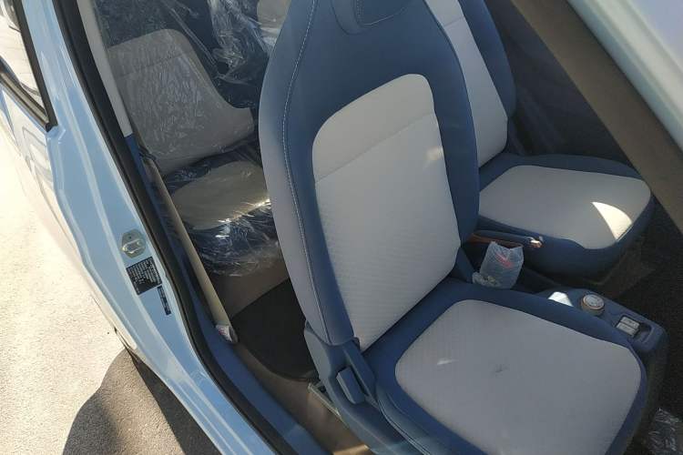 Used Dongfeng Fengon MINIEV 2022 Candy-Style Lollipop Right Front Seat
