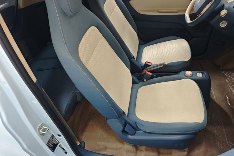 Used Dongfeng Fengon MINIEV 2022 Candy-Style Marshmallow Right Front Seat