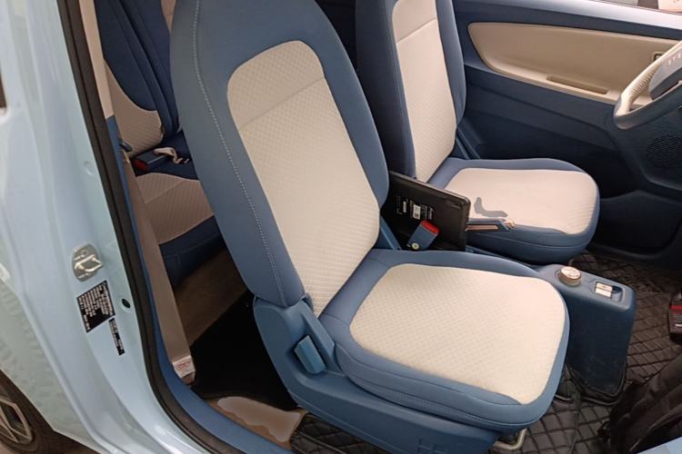 Used Dongfeng Fengon MINIEV 2022 Candy Edition Half-Sugar Right Front Seat