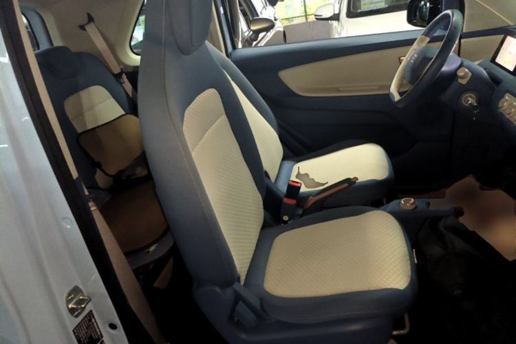 Used Dongfeng Fengon MINIEV 2022 Candy Edition Half-Sugar Right Front Seat