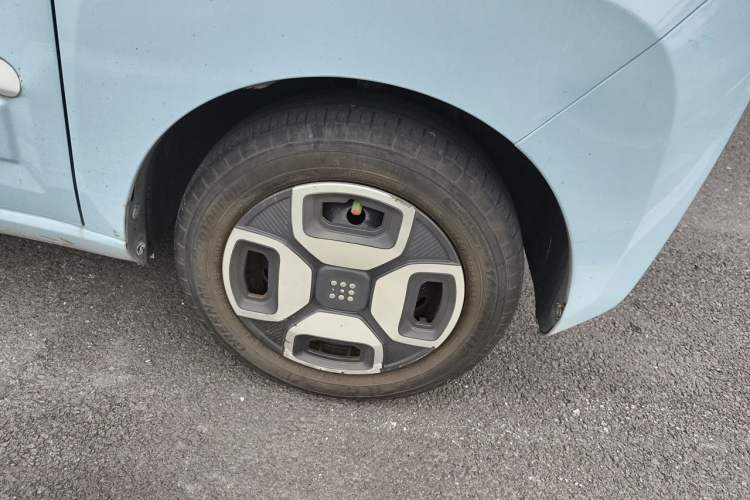 Used Dongfeng Fengon MINIEV 2022 Candy-Style Marshmallow Right Front Wheel Hub