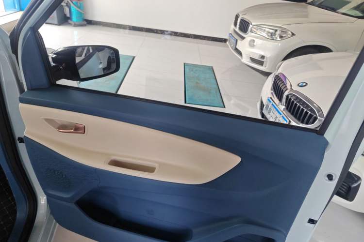 Used Dongfeng Fengon MINIEV 2022 Candy-Style Lollipop Right Rear Door Interior