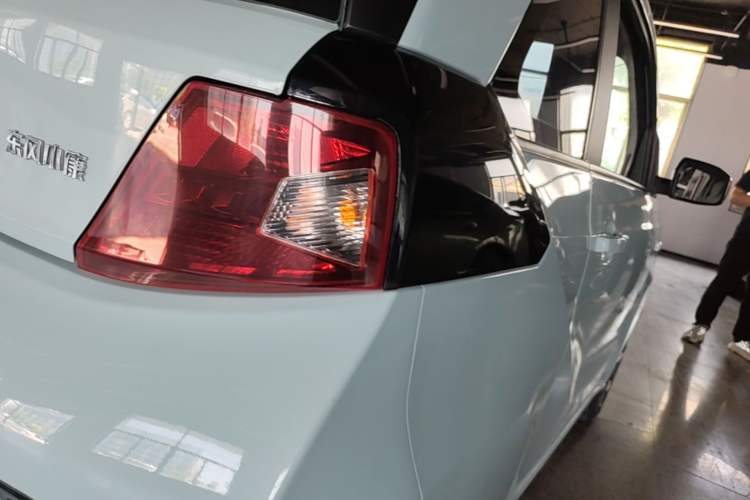 Used Dongfeng Fengon MINIEV 2022 Shishi Style Luxury Version Right Rear Taillight