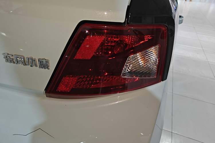 Used Dongfeng Fengon MINIEV 2022 Simple Style Comfort Version Right Rear Taillight