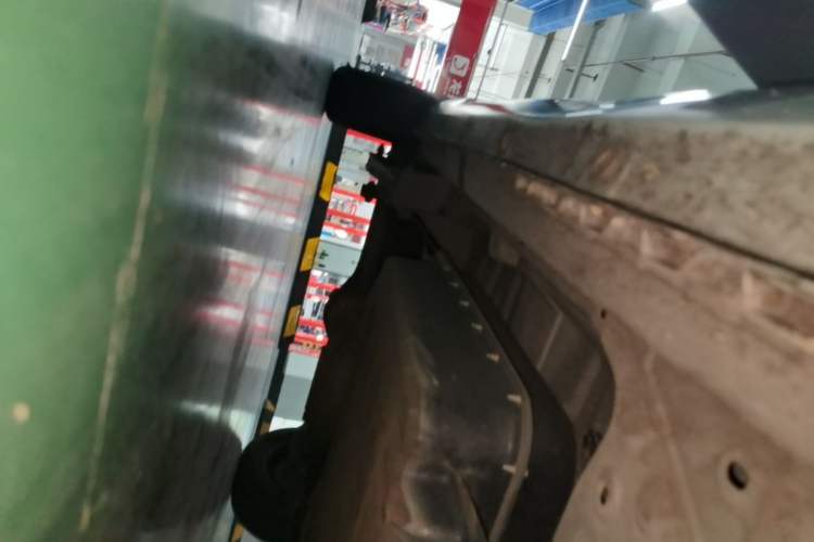 Used Dongfeng Fengon MINIEV 2022 Simple Style Comfort Version Right Side Sill