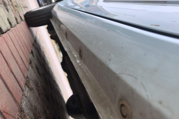 Used Dongfeng Fengon MINIEV 2022 Shishi Style Practical Version Right Side Sill