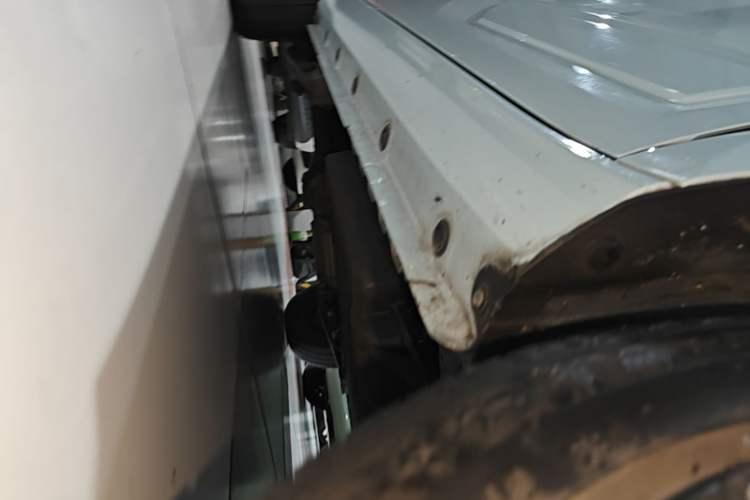 Used Dongfeng Fengon MINIEV 2022 Simple Style Comfort Version Right Side Sill