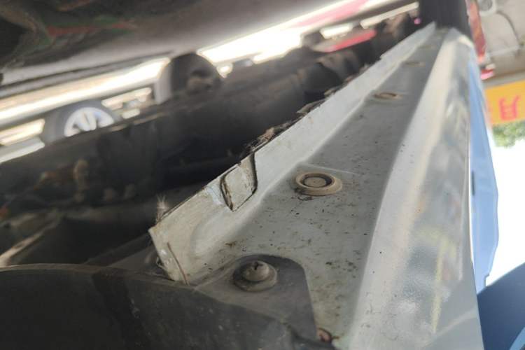 Used Dongfeng Fengon MINIEV 2022 Candy Edition Half-Sugar Right Side Sill