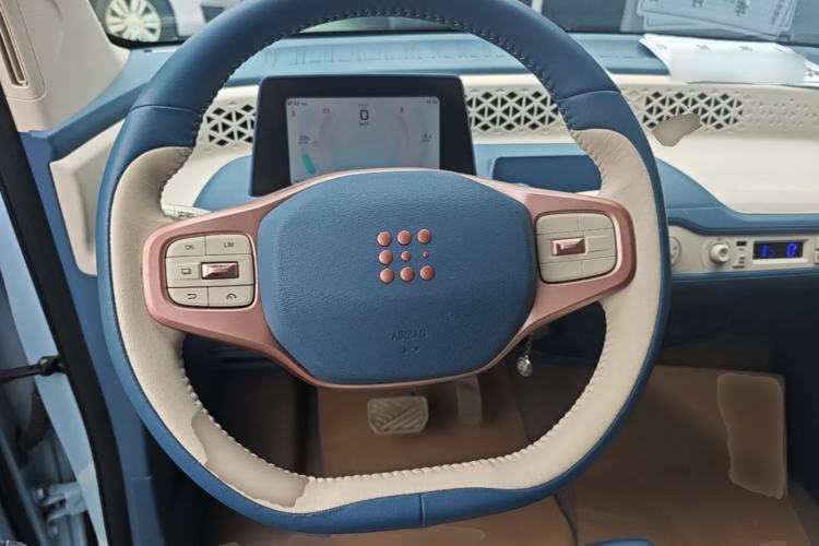 Used Dongfeng Fengon MINIEV 2022 Candy Edition Half-Sugar Steering Wheel