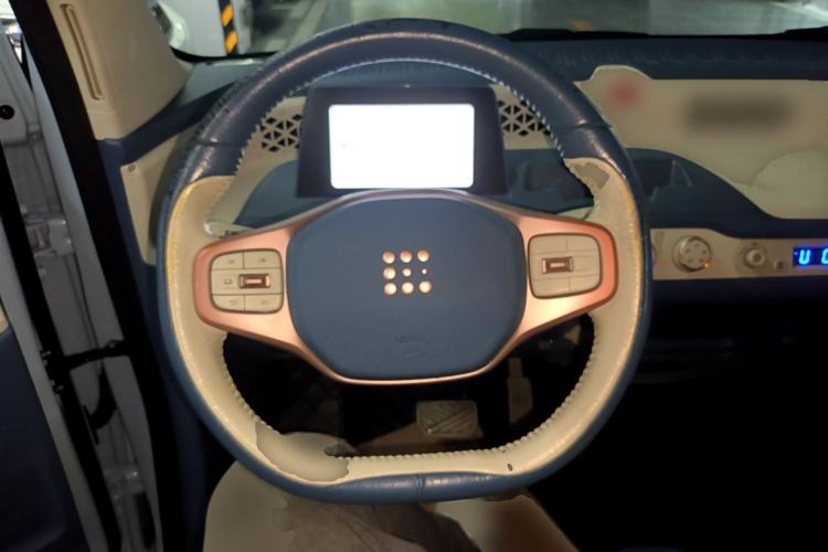Used Dongfeng Fengon MINIEV 2022 Candy Edition Half-Sugar Steering Wheel