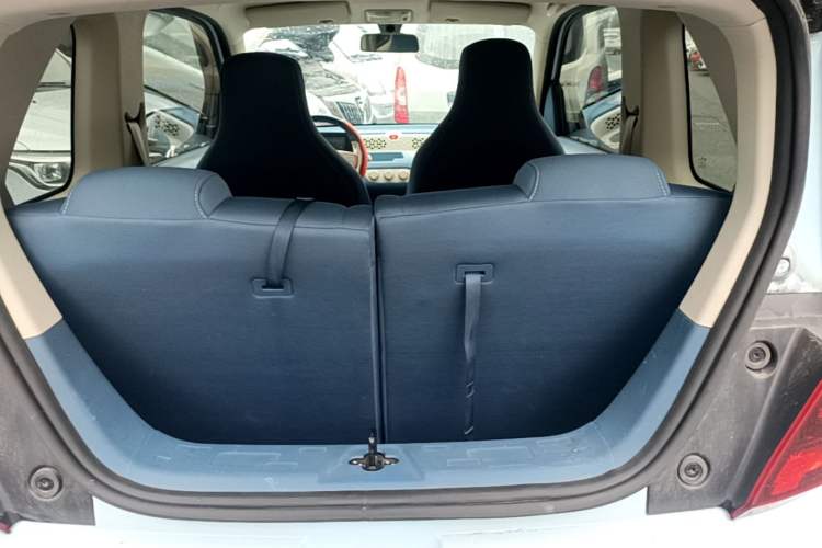 Used Dongfeng Fengon MINIEV 2022 Candy Edition Half-Sugar Trunk