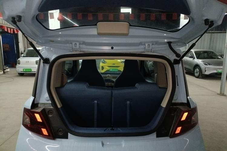 Used Dongfeng Fengon MINIEV 2022 Candy Edition Full Sugar Trunk