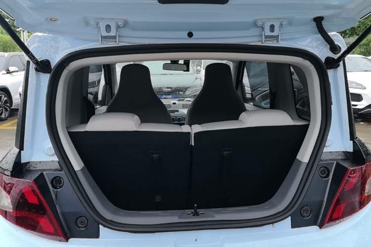 Used Dongfeng Fengon MINIEV 2022 Shishi Style Luxury Version Trunk