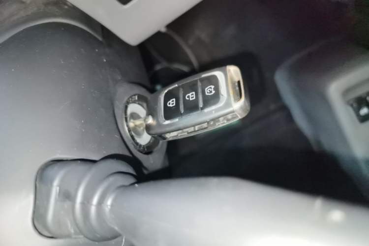 Used Dongfeng Fengon MINIEV 2022 Shishi Style Practical Version Vehicle Key