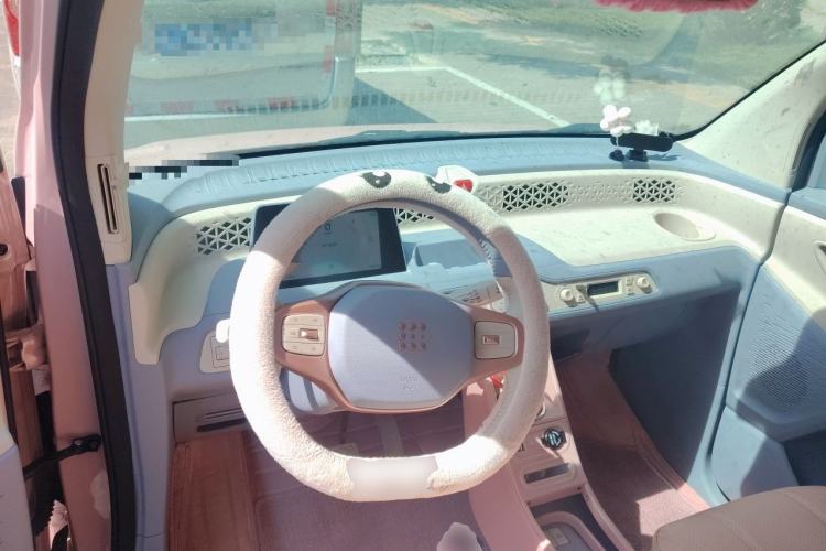 Used Dongfeng Fengon MINIEV 2022 Candy Edition Lightly Sweeted Center Console