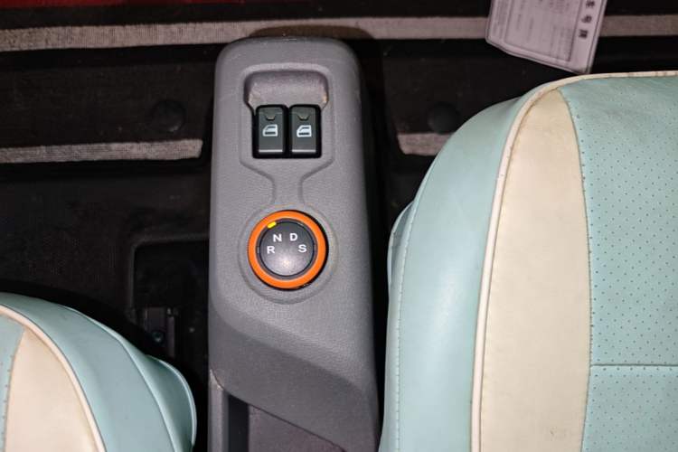 Used Dongfeng Fengon MINIEV 2022 Candy-Style Bubble Gum Gear Lever