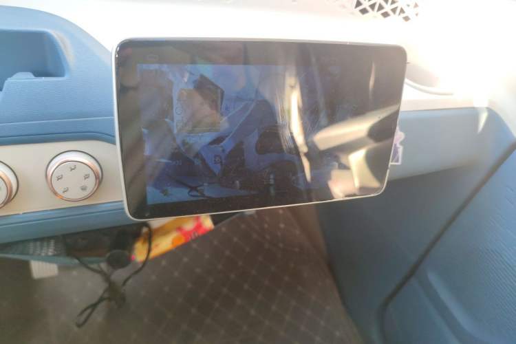 Used Dongfeng Fengon MINIEV 2022 Candy-Style Lollipop Audio And AC Panel