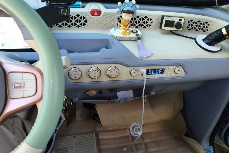 Used Dongfeng Fengon MINIEV 2022 Candy Edition Half-Sugar Audio And AC Panel