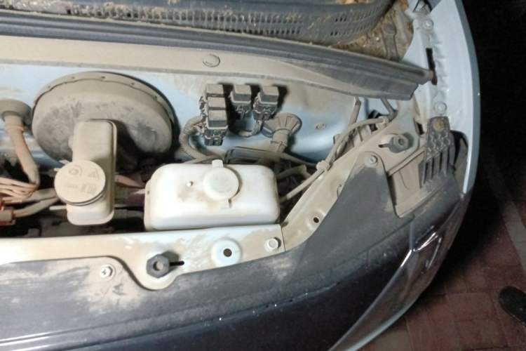Used Dongfeng Fengon MINIEV 2022 Shishi Style Practical Version Engine Bay Left