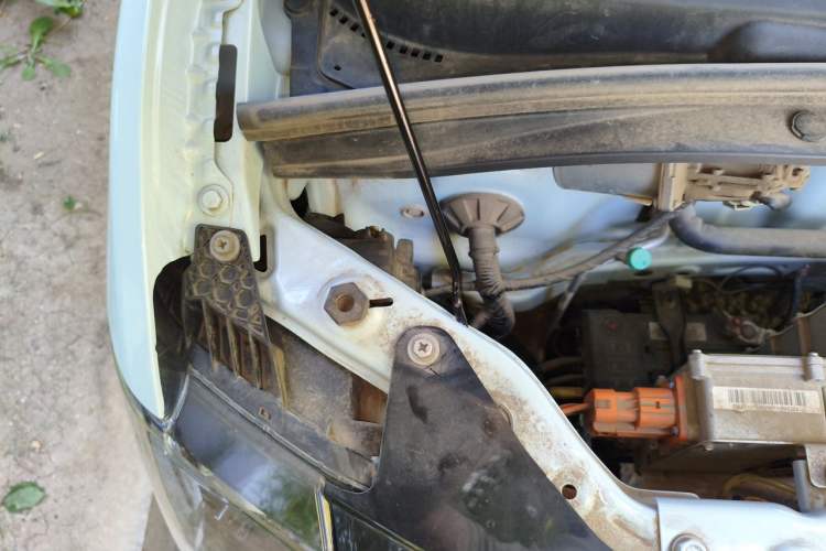 Used Dongfeng Fengon MINIEV 2022 Candy Edition Half-Sugar Engine Bay Right
