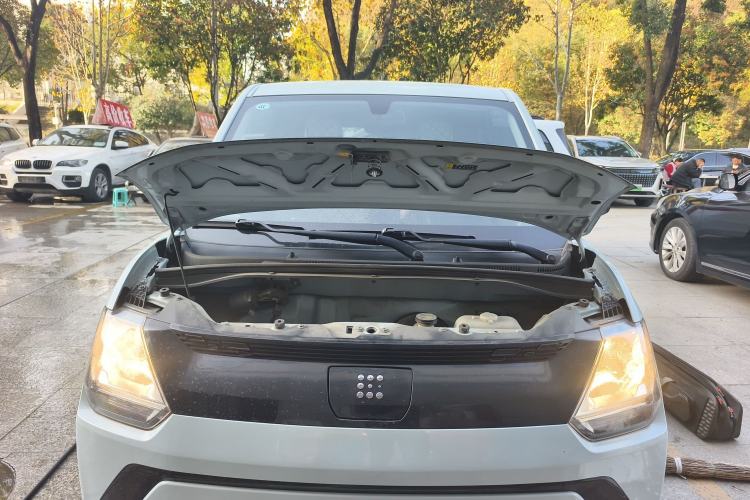 Used Dongfeng Fengon MINIEV 2022 Candy-Style Marshmallow Engine Bay
