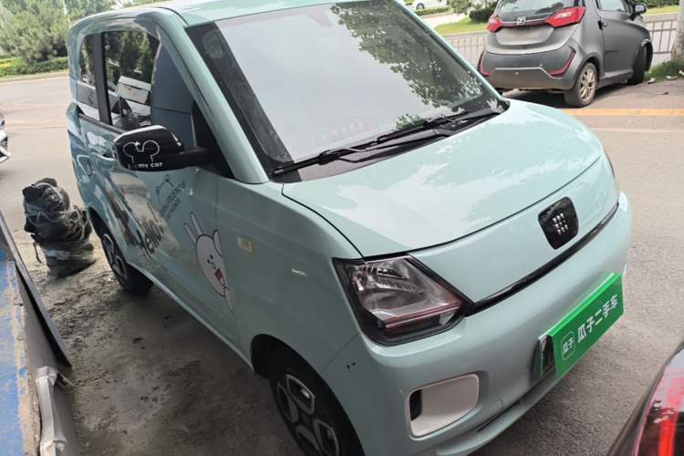 Used Dongfeng Fengon MINIEV 2022 Shishi Style Practical Version Front Right 45 Deg