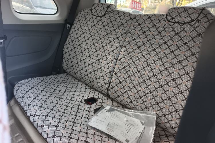 Used Dongfeng Fengon MINIEV 2022 Candy-Style Marshmallow Interior 4
