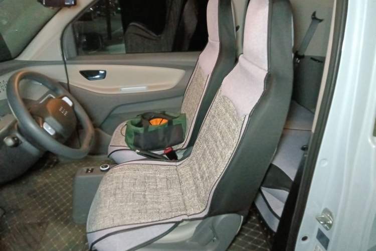Used Dongfeng Fengon MINIEV 2022 Shishi Style Practical Version Left Front Seat