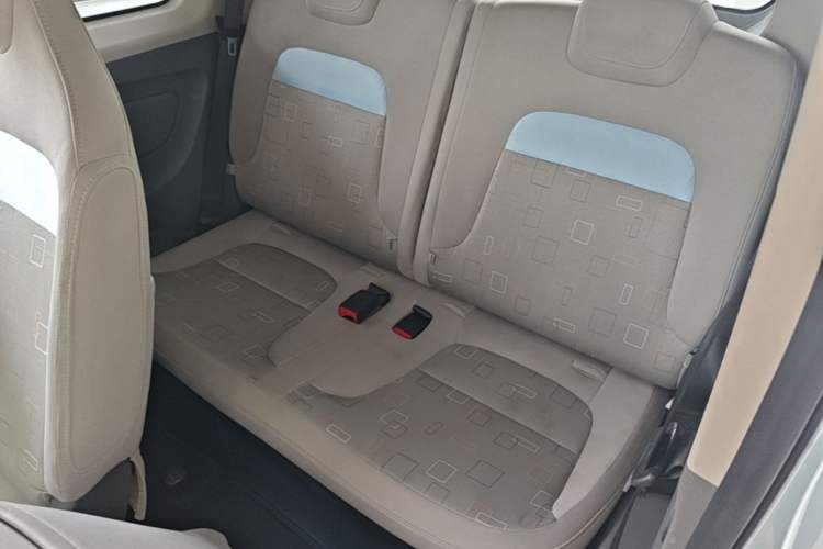 Used Dongfeng Fengon MINIEV 2022 Shishi Style Luxury Version Left Rear Seat