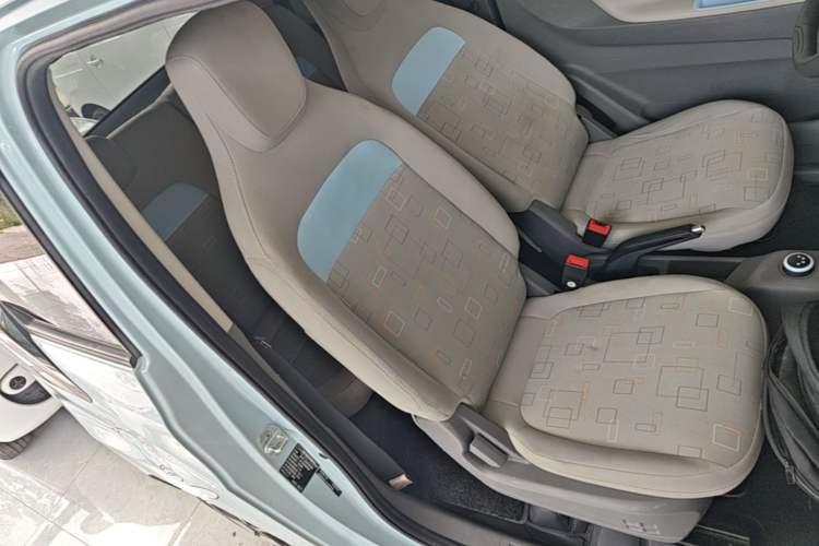 Used Dongfeng Fengon MINIEV 2022 Shishi Style Luxury Version Right Front Seat