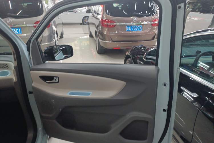 Used Dongfeng Fengon MINIEV 2022 Simple Style Comfort Version Right Rear Door Interior