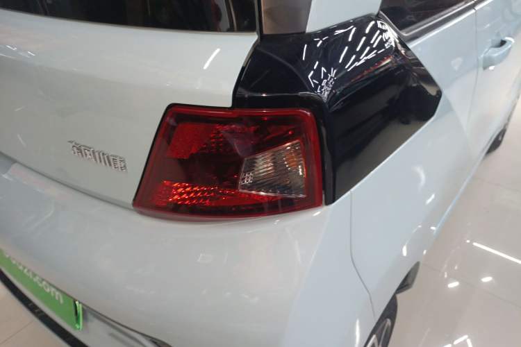 Used Dongfeng Fengon MINIEV 2022 Simple Style Comfort Version Right Rear Taillight