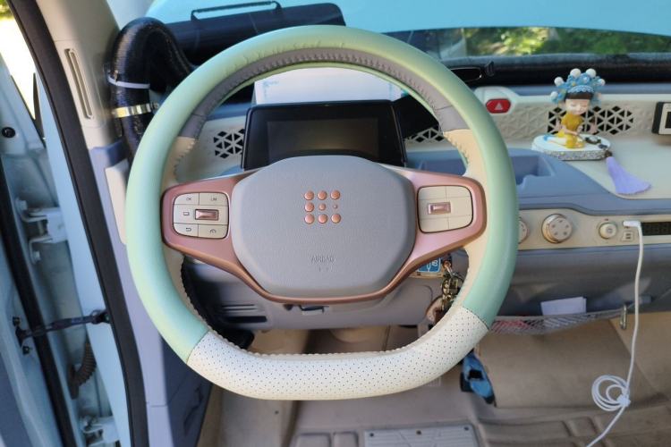Used Dongfeng Fengon MINIEV 2022 Candy Edition Half-Sugar Steering Wheel