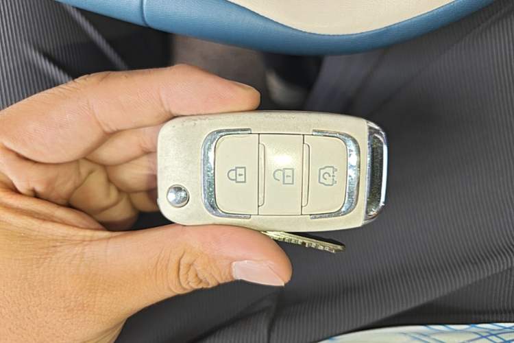 Used Dongfeng Fengon MINIEV 2022 Shishi Style Luxury Version Vehicle Key