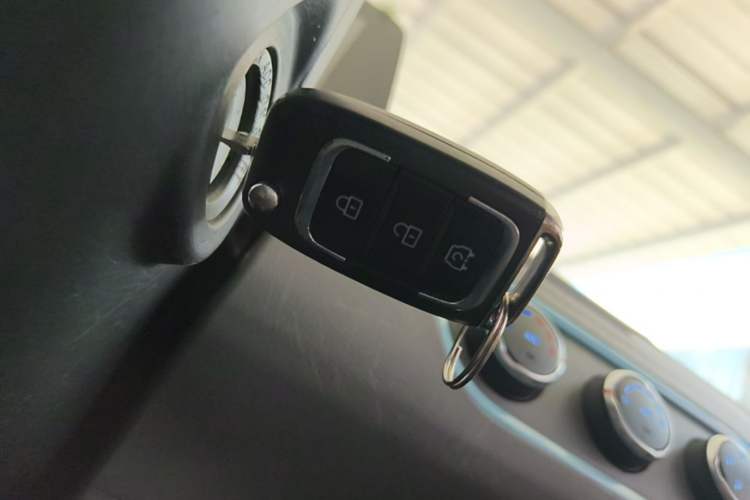 Used Dongfeng Fengon MINIEV 2022 Simple Style Comfort Version Interior 1