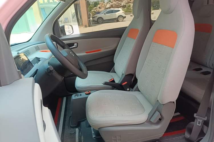 Used Dongfeng Fengon MINIEV 2022 Candy-Style Bubble Gum Left Front Seat