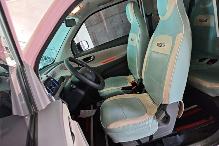 Used Dongfeng Fengon MINIEV 2022 Candy-Style Bubble Gum Left Front Seat