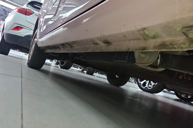 Used Dongfeng Fengon MINIEV 2022 Shishi Style Practical Version Left Side Sill
