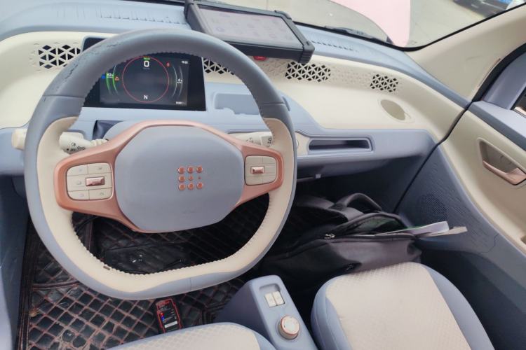 Used Dongfeng Fengon MINIEV 2022 Candy-Style Lollipop Center Console