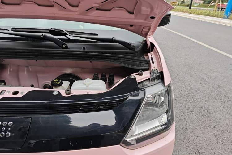 Used Dongfeng Fengon MINIEV 2022 Shishi Style Luxury Version Engine Bay Left