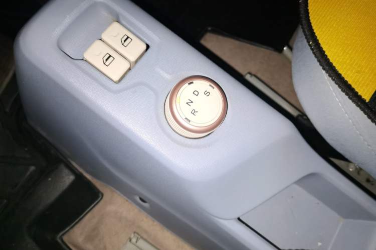 Used Dongfeng Fengon MINIEV 2022 Candy-Style Lollipop Gear Lever