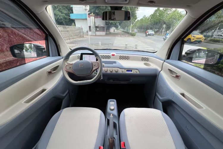 Used Dongfeng Fengon MINIEV 2022 Candy-Style Lollipop Interior 1