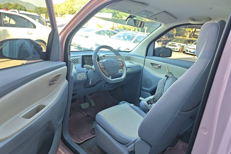 Used Dongfeng Fengon MINIEV 2022 Candy Edition Half-Sugar Interior 3