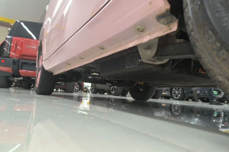 Used Dongfeng Fengon MINIEV 2022 Shishi Style Practical Version Left Side Sill